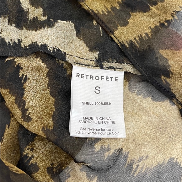 RETROFETE Vienna Silk Sheer Long Sleeve Open Back Animal Print Maxi Dress Sz S - Picture 9 of 9